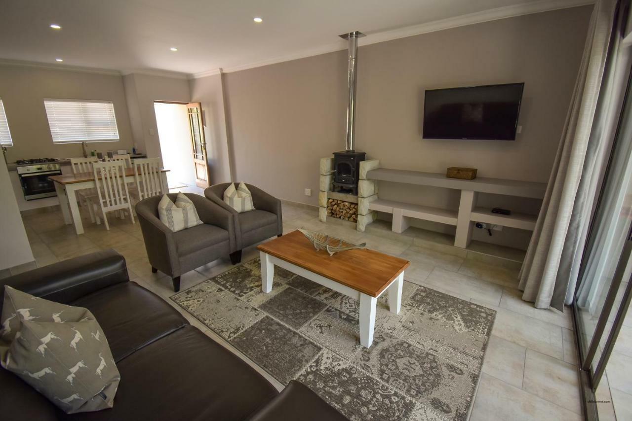 Willow Rest Villas Кларенс Екстер'єр фото